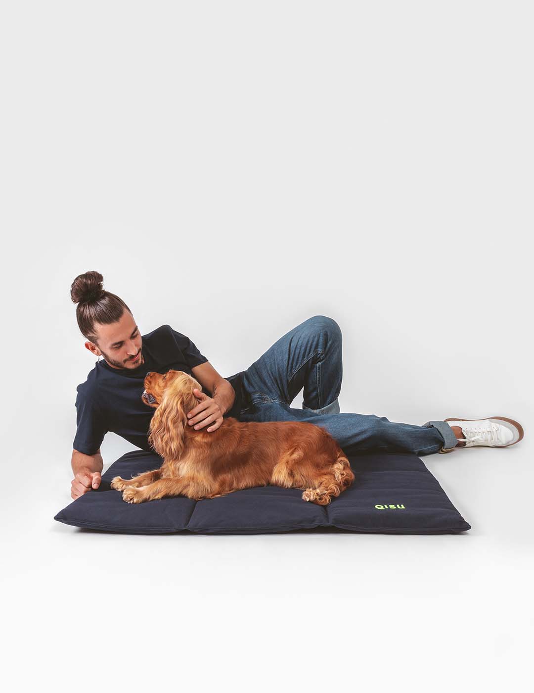 Nomad Bed
