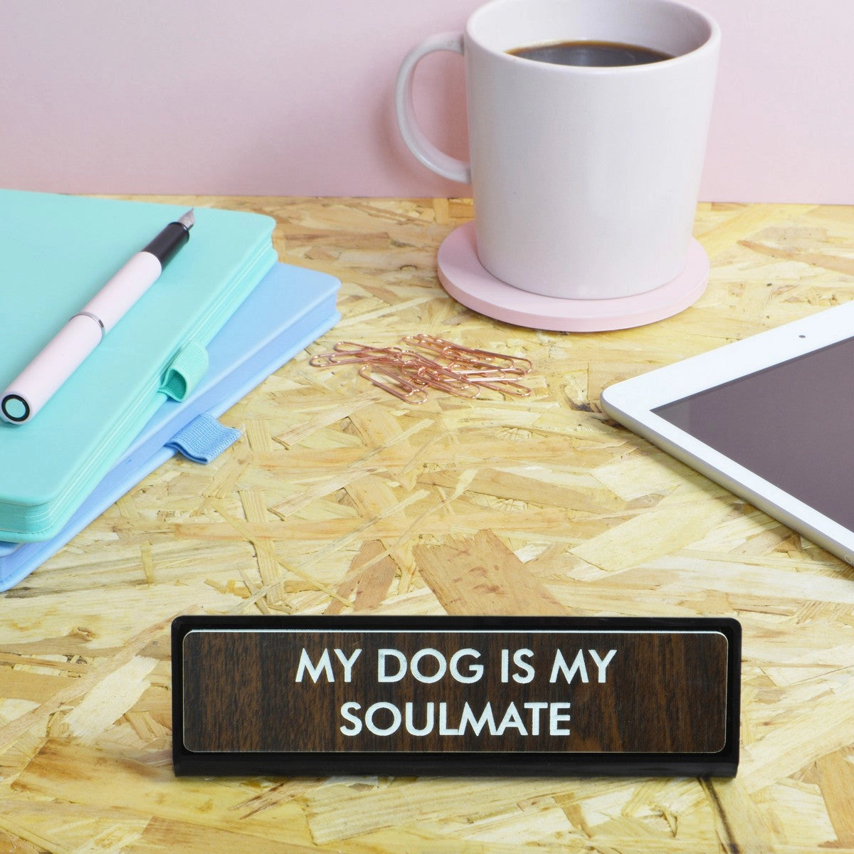 Plaque de bureau