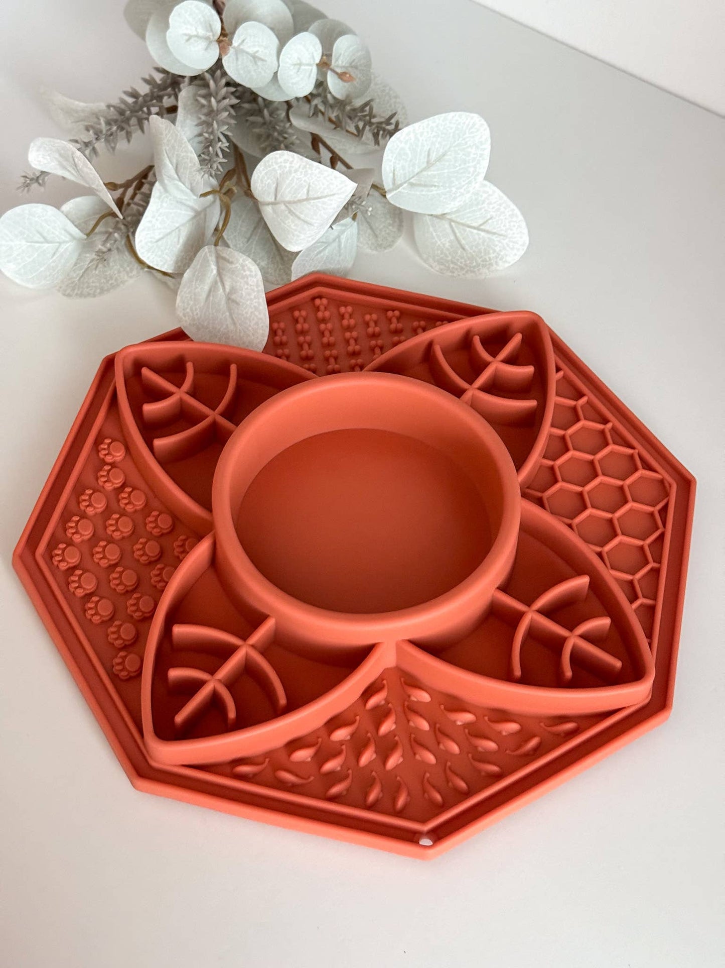 Tapis de léchage Lotus