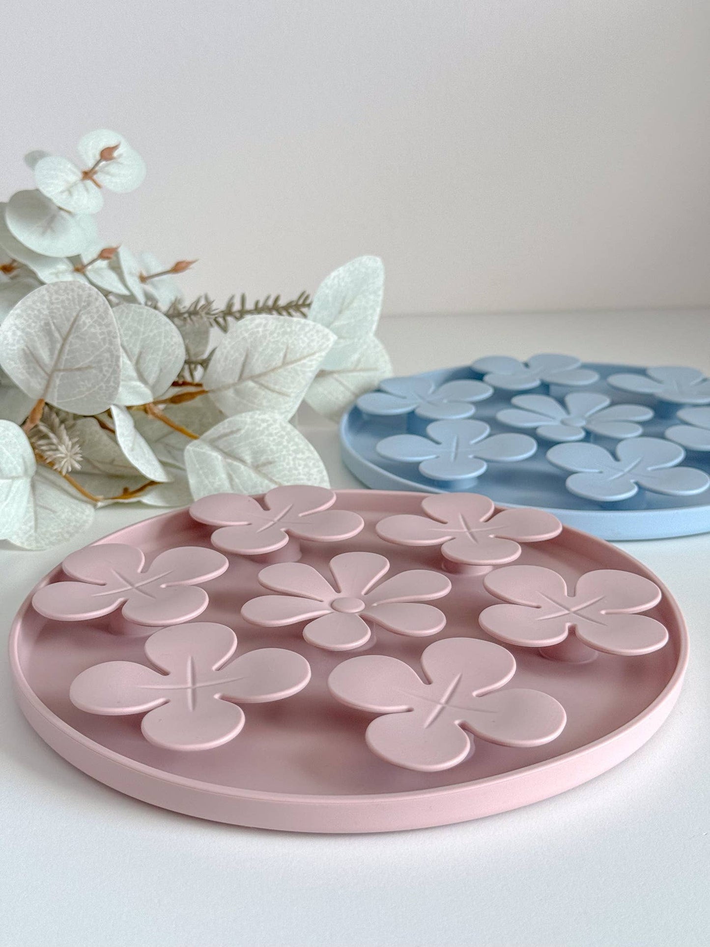 Tapis de léchage fleurs