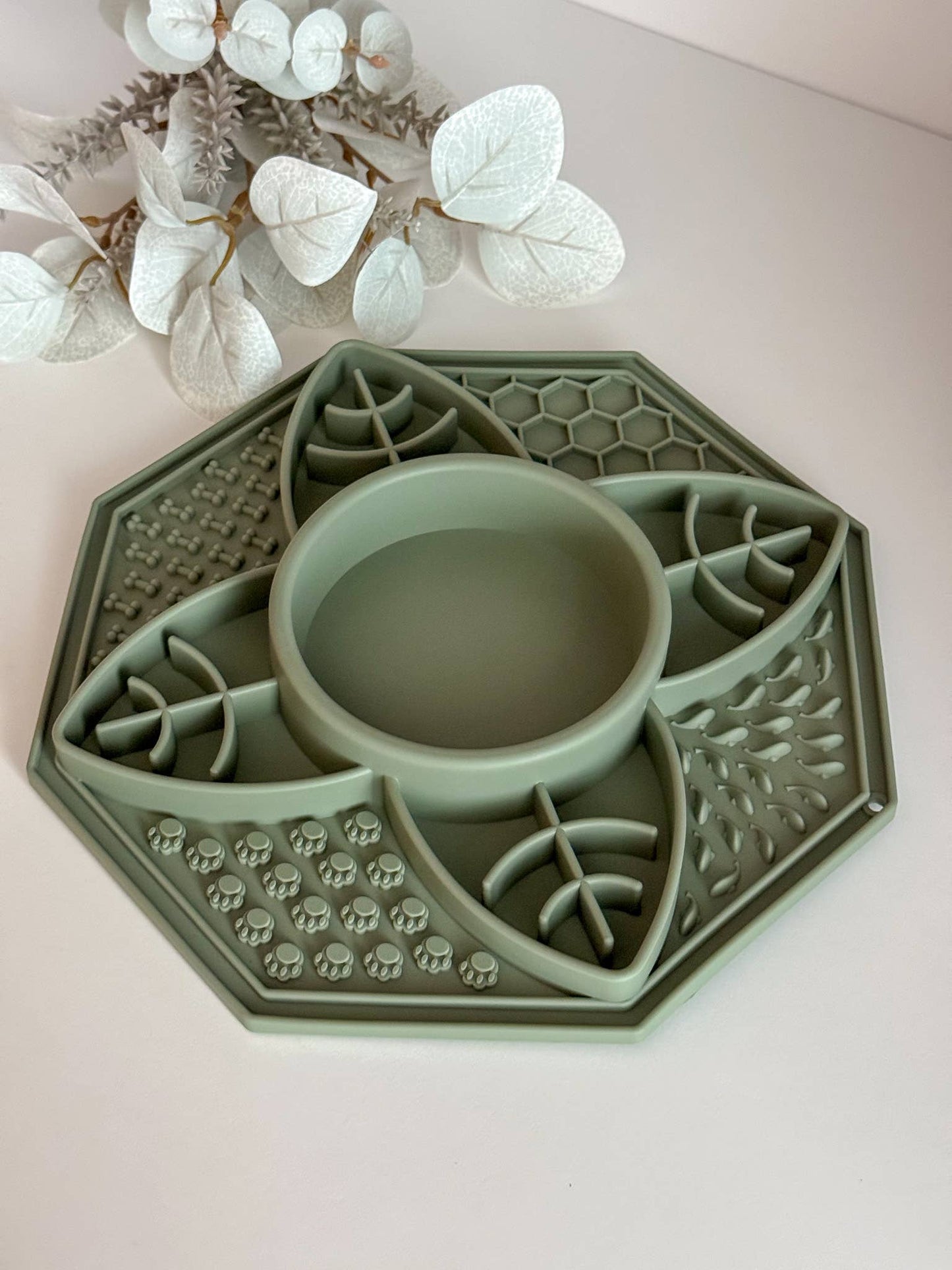 Tapis de léchage Lotus