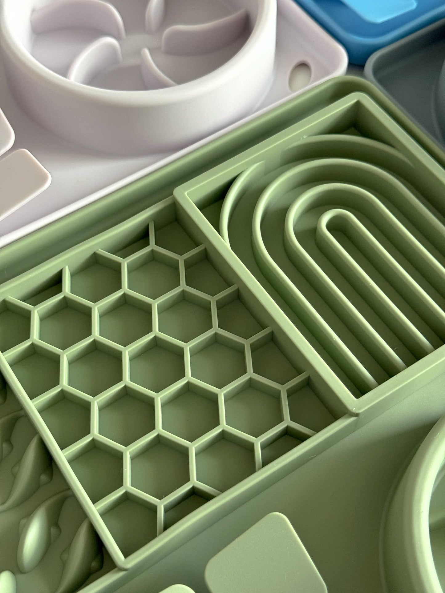 Tapis de léchage xxl pourpre